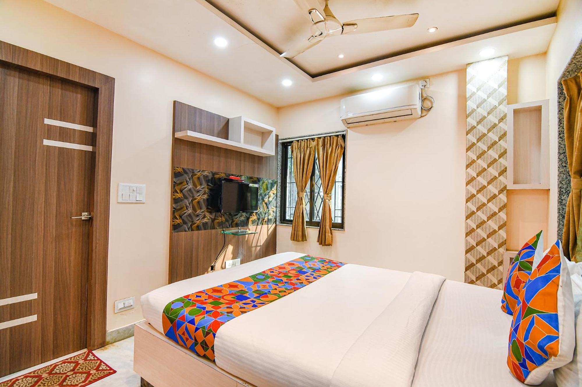 Fabexpress Scholer Motel Kolkata Luaran gambar